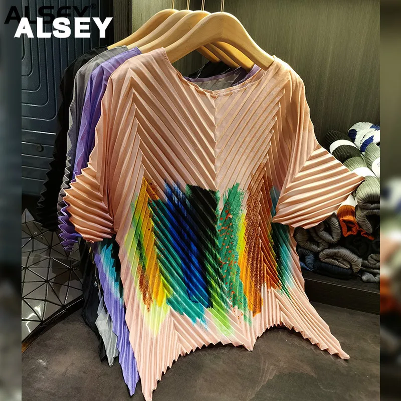 ALSEY Miyake Pleated Color-Collision Printed Round Neck Tops Women's Summer New Loose Slim Five Sleeve Women's Fashion T-Shirt
ALSEY Miyake Pleated Color-Collision Printed Round Neck Tops Women's Summer New Loose Slim Five Sleeve Women's Fashion T-Shirt