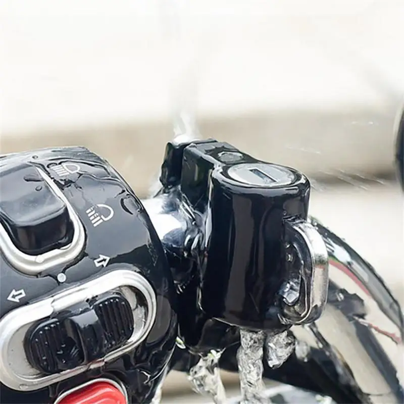 Anti-theft Helmet Lock Motorcycle Handlebar Mount Universal Electric Bike Motorbike Security Metal Helmet Lock 22-26mm with Keys
Anti-theft Helmet Lock Motorcycle Handlebar Mount Universal Electric Bike Motorbike Security Metal Helmet Lock 22-26mm with Keys