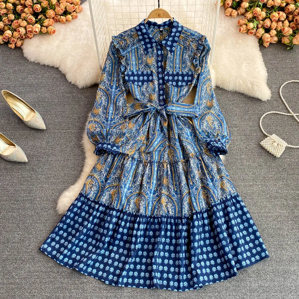 High End Light Luxury Retro Palace Style Lapel Ruffle Print Waist Closing Thin A-line Bubble Sleeve Large Swing Dress
High End Light Luxury Retro Palace Style Lapel Ruffle Print Waist Closing Thin A-line Bubble Sleeve Large Swing Dress