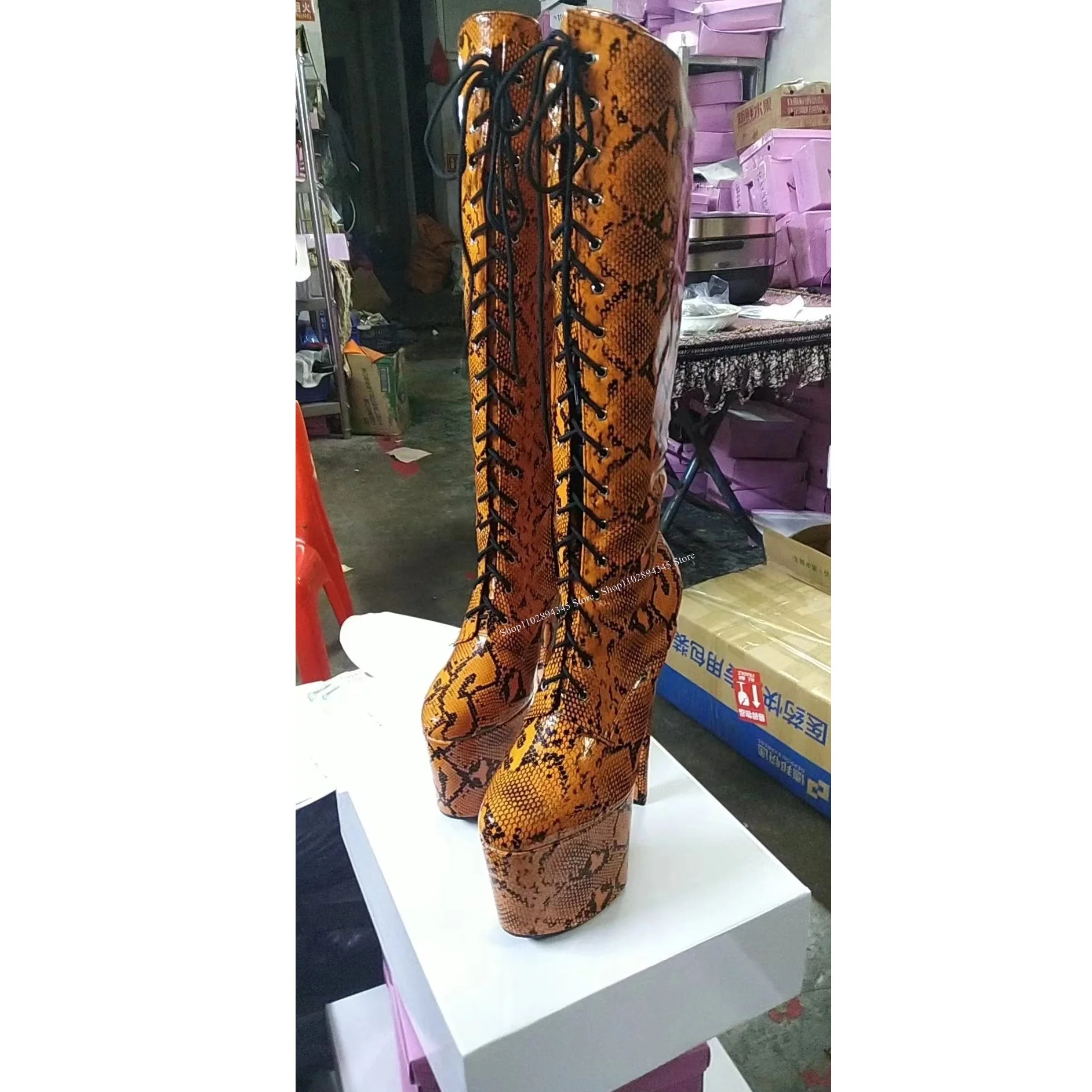 Snakeskin Lace Up Knee High Boots Platform Thin High Heel Fashionable Sexy Cool Winter Big Size Woman Shoes Zapatillas Mujer
Snakeskin Lace Up Knee High Boots Platform Thin High Heel Fashionable Sexy Cool Winter Big Size Woman Shoes Zapatillas Mujer