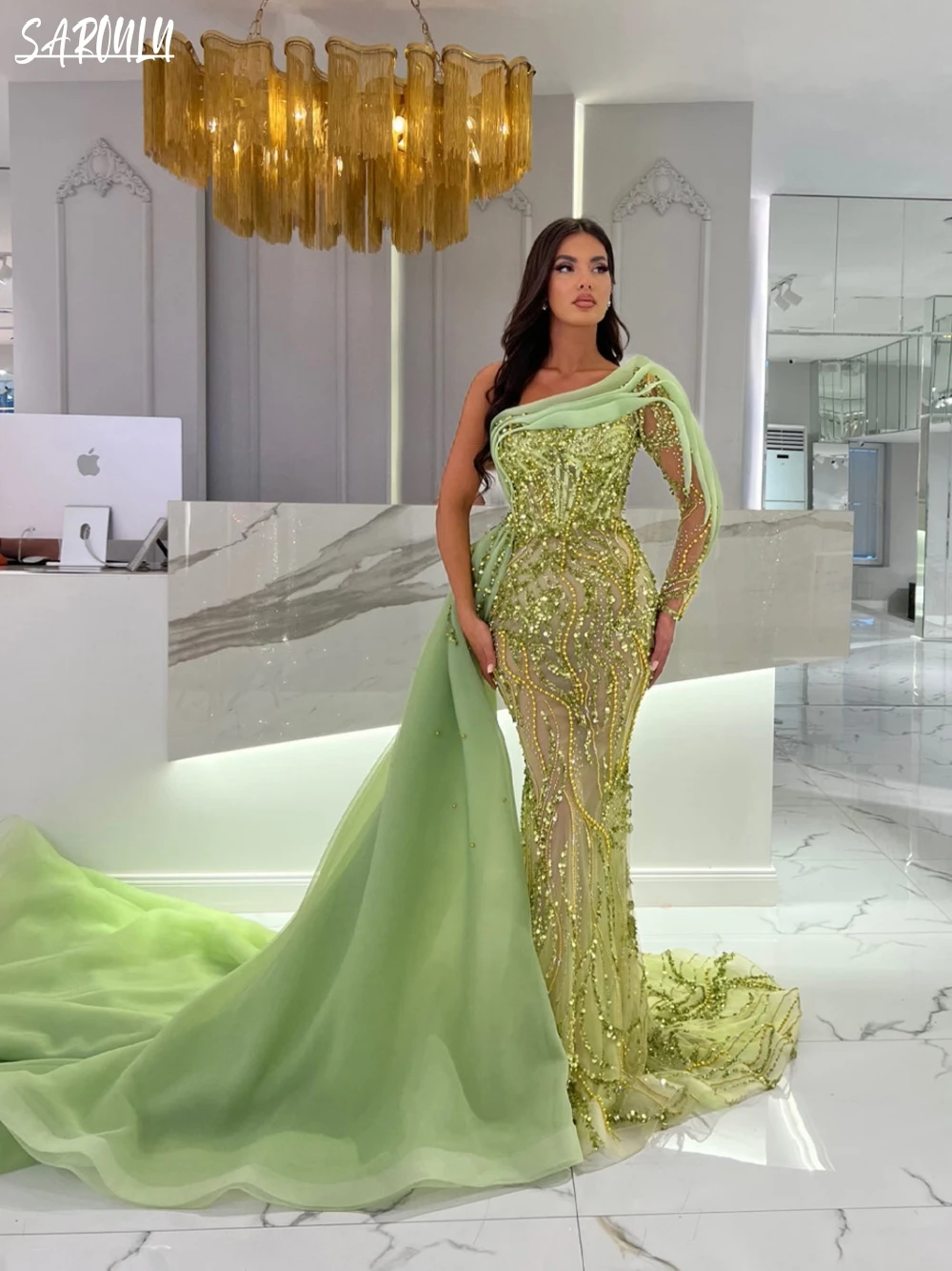 Illusion One Shoulder Prom Dresses With Long Sleeve Elegant Mermaid Celebrity Evening Gown For Women Beaded Floor-length Dress
Illusion One Shoulder Prom Dresses With Long Sleeve Elegant Mermaid Celebrity Evening Gown For Women Beaded Floor-length Dress