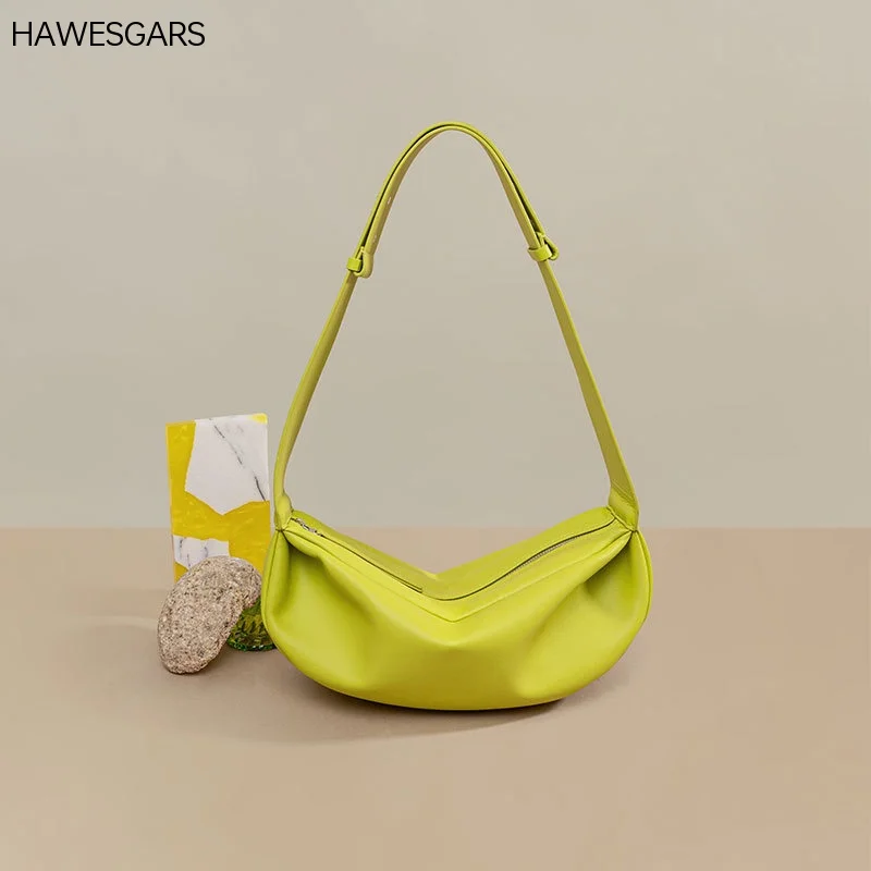 HAWESGARS New Women Genuine Leather Casual Dumpling Bag European and American Fashion One Shoulder Crossbody Bag
HAWESGARS New Women Genuine Leather Casual Dumpling Bag European and American Fashion One Shoulder Crossbody Bag