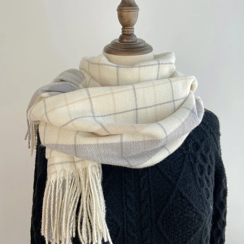 MoriBty Winter Women Scarf Classic Plaid Imitation Cashmere Tassle Shawl Wraps Luxury Design Large Pashmina Hijab for Ladies
MoriBty Winter Women Scarf Classic Plaid Imitation Cashmere Tassle Shawl Wraps Luxury Design Large Pashmina Hijab for Ladies