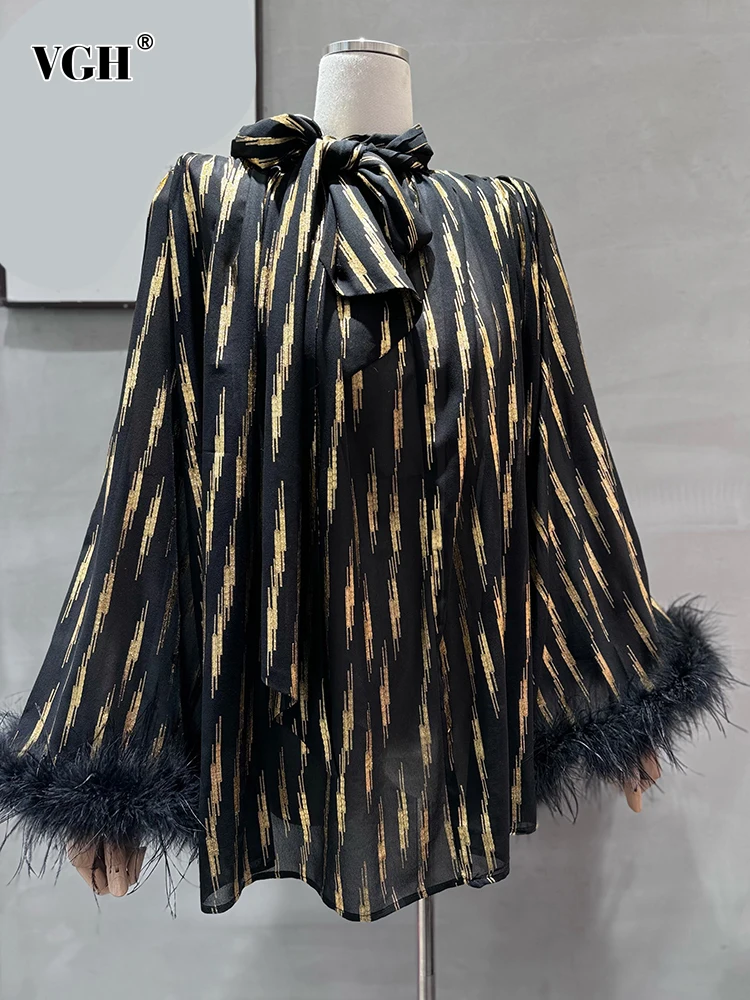 VGH Colorblock Patchwork Feathers Casual Loose Blouses For Women Stand Collar Long Sleeve Temperament Pullover Shirts Female New
VGH Colorblock Patchwork Feathers Casual Loose Blouses For Women Stand Collar Long Sleeve Temperament Pullover Shirts Female New