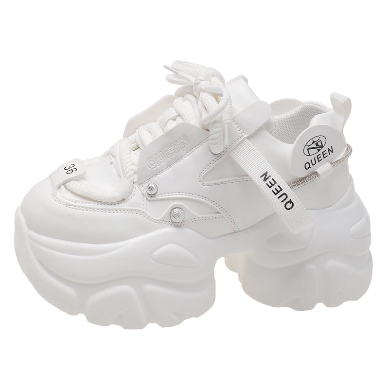 Fashion Chunky Sneakers Women Autumn Lace Up Platform Sports Shoes Woman 9.5CM Thick Bottom High Heels Female Leather Sneakers
Fashion Chunky Sneakers Women Autumn Lace Up Platform Sports Shoes Woman 9.5CM Thick Bottom High Heels Female Leather Sneakers