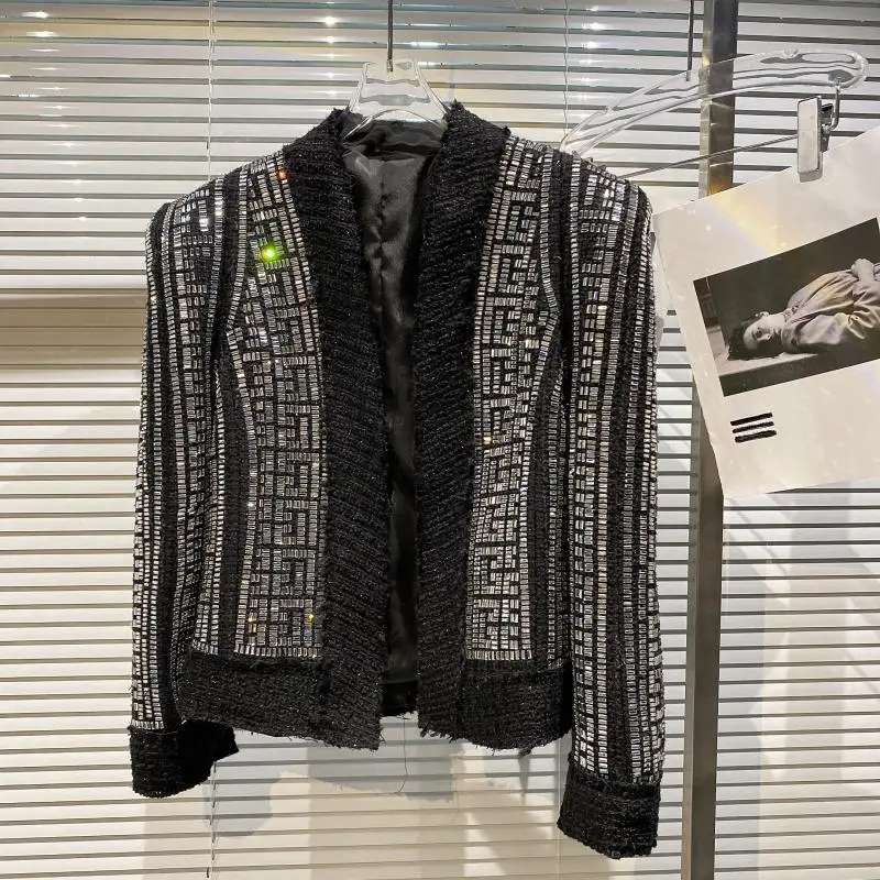 Cakucool Women Shiny Jacket 2023 Silver Sequins Bomber Jackets O neck Party Beading Women Top Coat Casual Outerwear Female
Cakucool Women Shiny Jacket 2023 Silver Sequins Bomber Jackets O neck Party Beading Women Top Coat Casual Outerwear Female