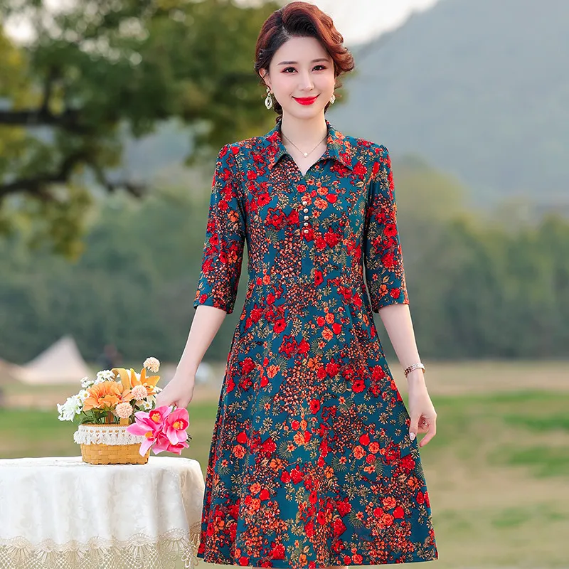 Summer Bohemian Dress Women Casual Lapel Neck Print Vintage Dress Ladies Mid-Calf Half sleeve Summer Dresses Elegant
Summer Bohemian Dress Women Casual Lapel Neck Print Vintage Dress Ladies Mid-Calf Half sleeve Summer Dresses Elegant