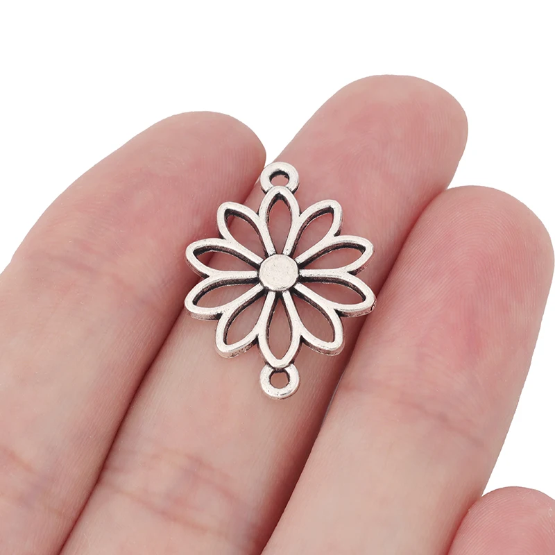 20 x Tibetan Silver Hollow Open Flower Connector Charms for DIY Bracelet Jewelry Making Findings Accessories 25x19mm
20 x Tibetan Silver Hollow Open Flower Connector Charms for DIY Bracelet Jewelry Making Findings Accessories 25x19mm