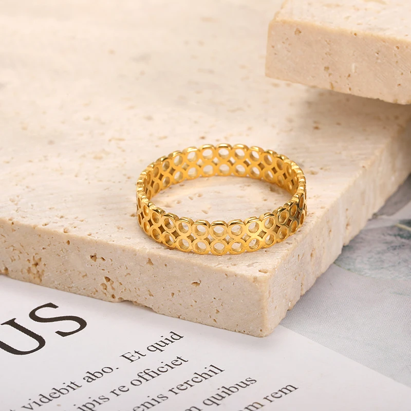 Stainless Steel Gold Rings For Women Fashion Heart Geometric Ring Wedding Party Jewelry Couple Finger Accessories Size 7 8 9 10 Stainless Steel Gold Rings For Women Fashion Heart Geometric Ring Wedding Party Jewelry Couple Finger Accessories Size 7 8 9 10