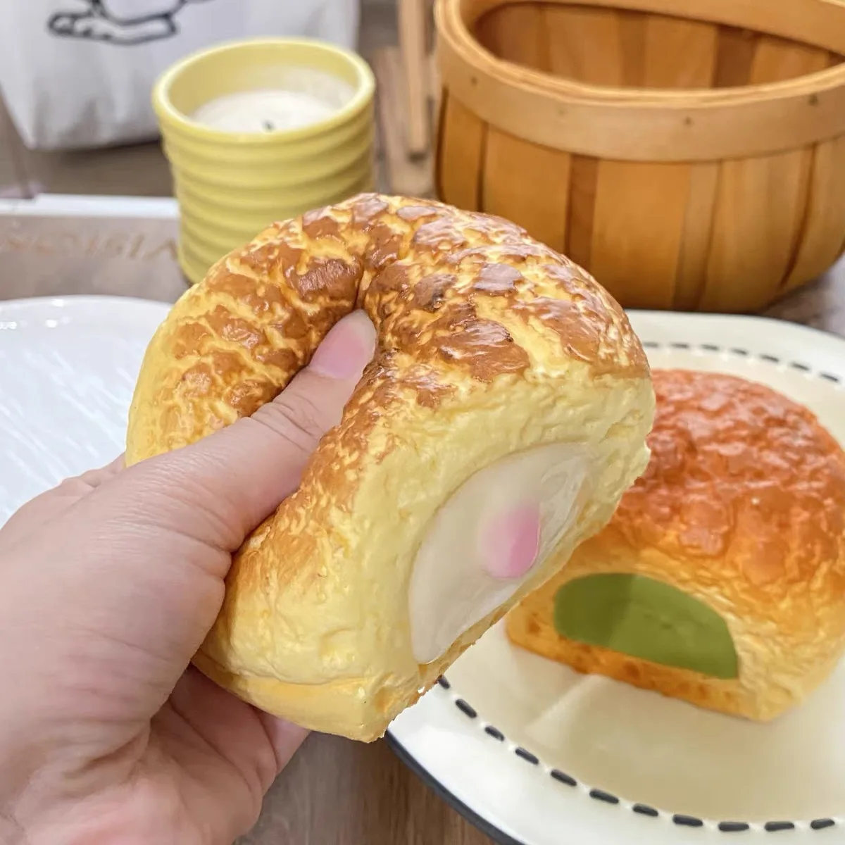 

Squishy Food Bread Stuffed Puff Pie Creative Food Fidget Toy Toast Slow Rebound Squeeze Stress Relief Toys Gift Collection