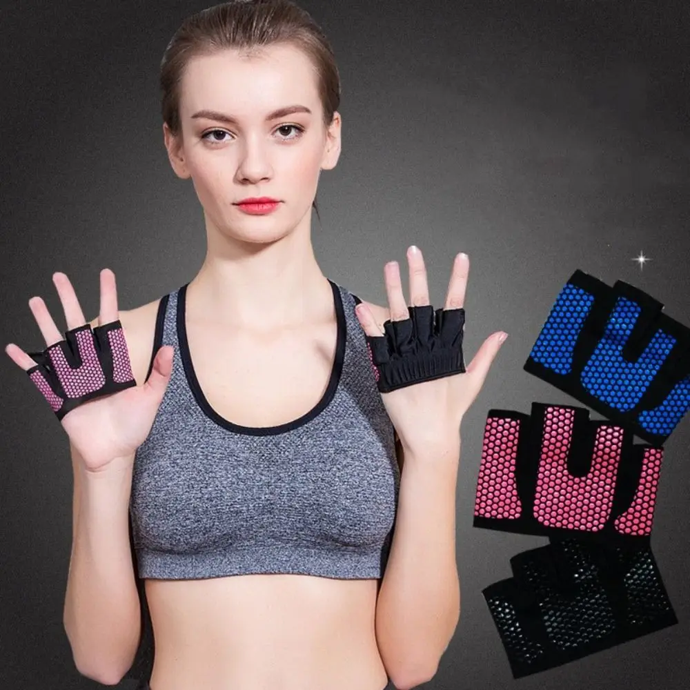

1 pair Half Finger Fitness Gloves Quality Non Slip Four Finger Workout Glove Bodybuilding Weight Lifting Hand Protector Fitness