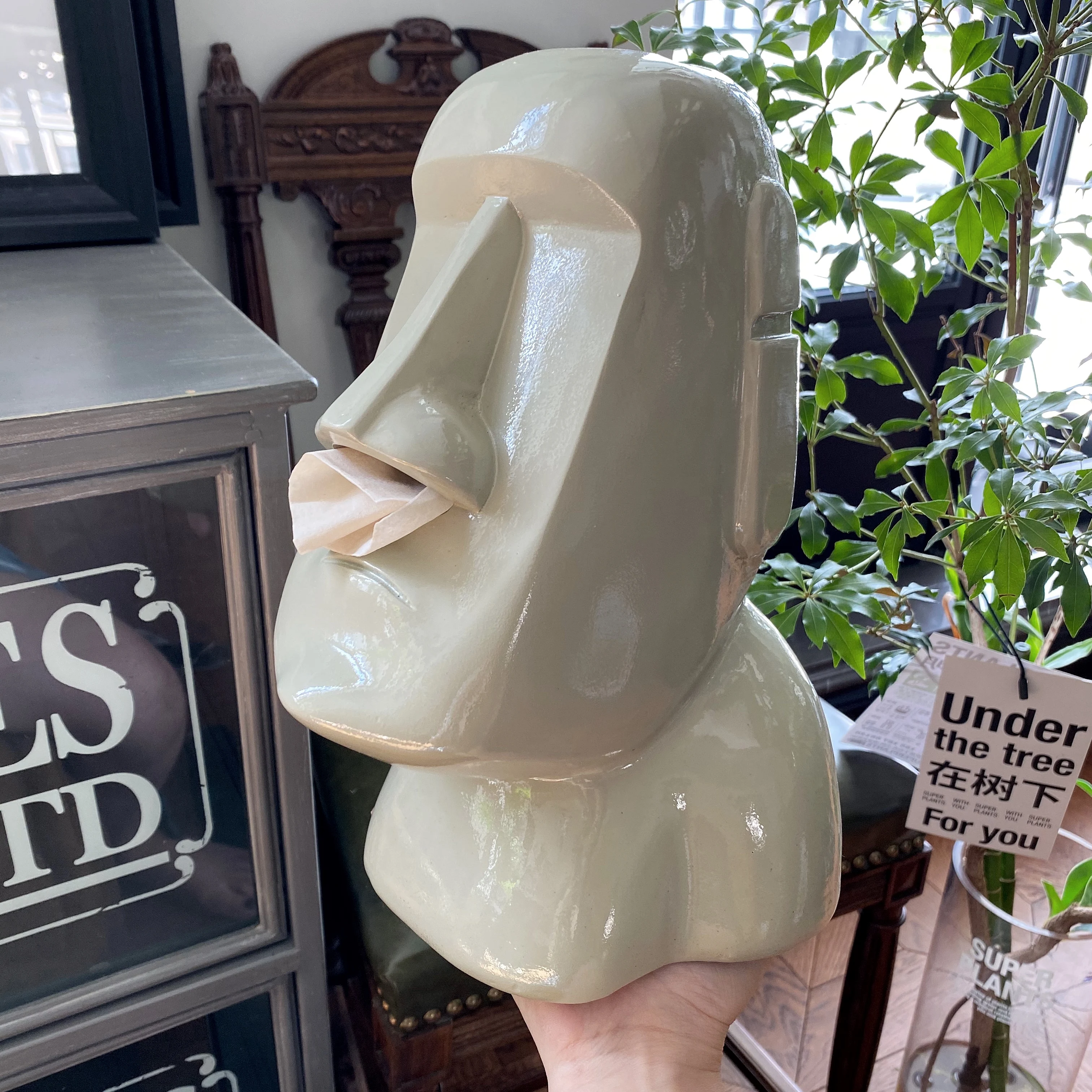 Винтажная скульптура из коробки для салфеток из смолы, креативные поделки для домашнего декора, украшение для коробки для салфеток для гостиной
Винтажная скульптура из коробки для салфеток из смолы, креативные поделки для домашнего декора, украшение для коробки для салфеток для гостиной