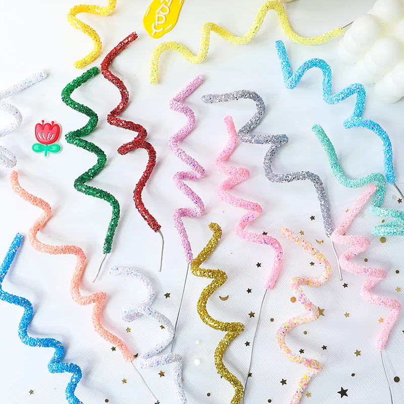 Baked Cake Decoration Glitter Soft Rubber Strip Insert Pink Blue Yellow Christmas Color Twisted DIY Wire Strip Cake Topper
Baked Cake Decoration Glitter Soft Rubber Strip Insert Pink Blue Yellow Christmas Color Twisted DIY Wire Strip Cake Topper