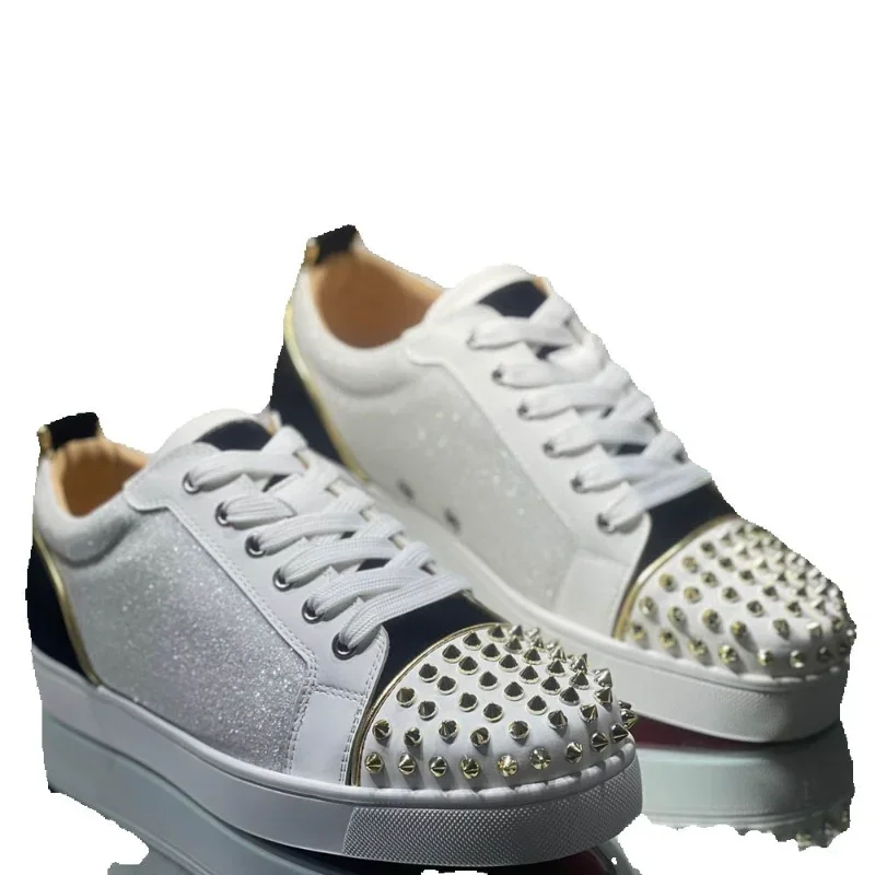 

Fashion Low Cut Shoes For Men Luxury Trainers Driving Spiked Bar Gold Rivets Toecap White Glitter Genuine Leather Size 47 48