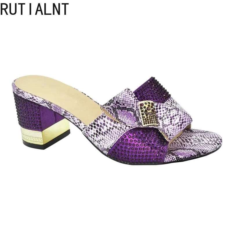 New Arrival Wedding Shoes for Women Bride Luxery Shoes Women Rhinestone Women Party Ladies Shoes and Sandals Open Toe Pumps
New Arrival Wedding Shoes for Women Bride Luxery Shoes Women Rhinestone Women Party Ladies Shoes and Sandals Open Toe Pumps