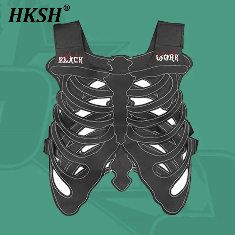 

HKSH Men's Tide Dark Niche Design Skull Hollow Skeleton Vest Women High Street 3D Waistcoat PU Leather Outwear Tank Tops HK0606