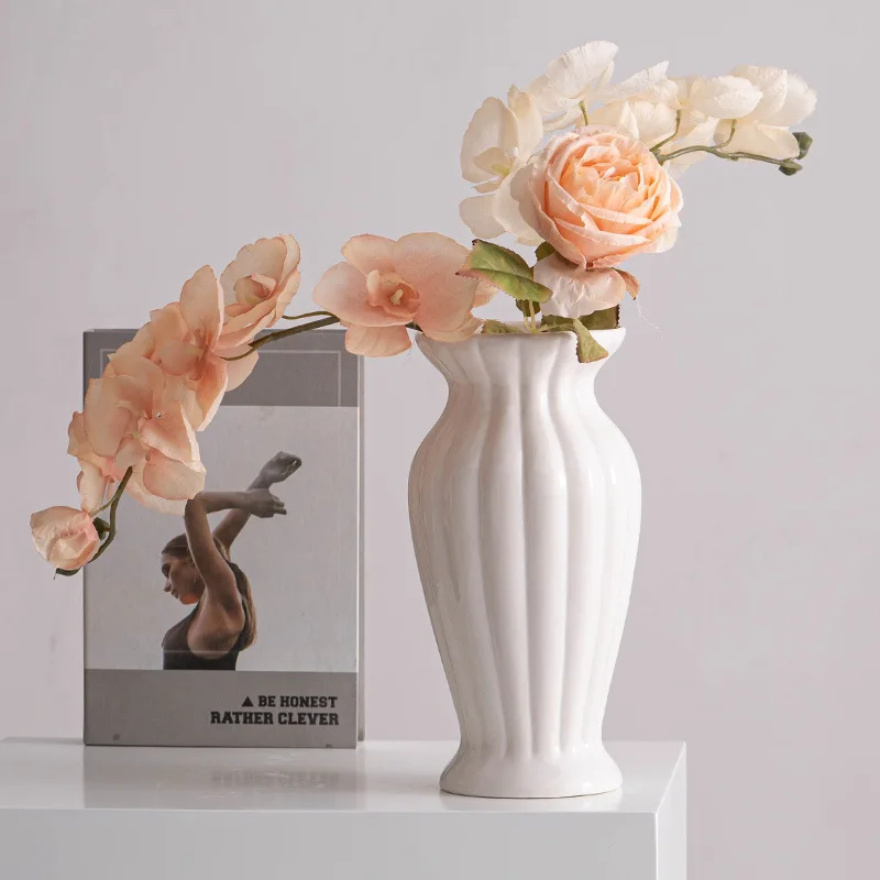 

Creative White Porcelain Vase for Dried Flower Home Decor Modern Living Room Tabletop Ornament Ceramic Hydroponic Vase Crafts