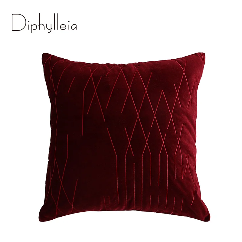 Diphylleia Magnificent Velvet Cushion Covers Modern Retro Vermilion Abstract Lines Embroidered Pillow Case For Hotel Bedchamber
Diphylleia Magnificent Velvet Cushion Covers Modern Retro Vermilion Abstract Lines Embroidered Pillow Case For Hotel Bedchamber