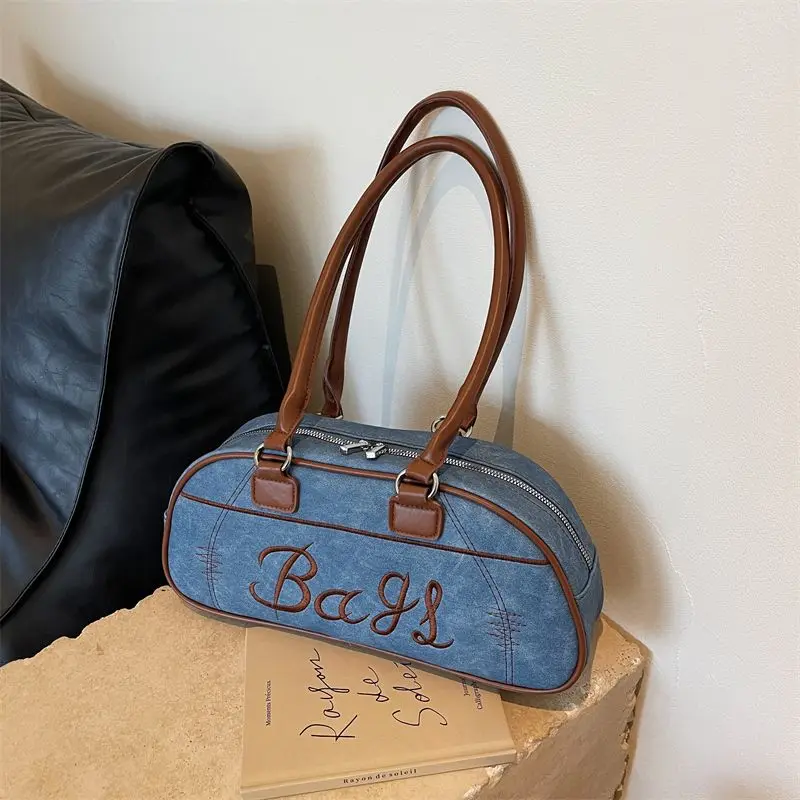 American Retro Fashion Large Capacity Tote Bag Letter Armpit Bag Shoulder Bags Woman Bag Storage Bag Purses Handbags
American Retro Fashion Large Capacity Tote Bag Letter Armpit Bag Shoulder Bags Woman Bag Storage Bag Purses Handbags