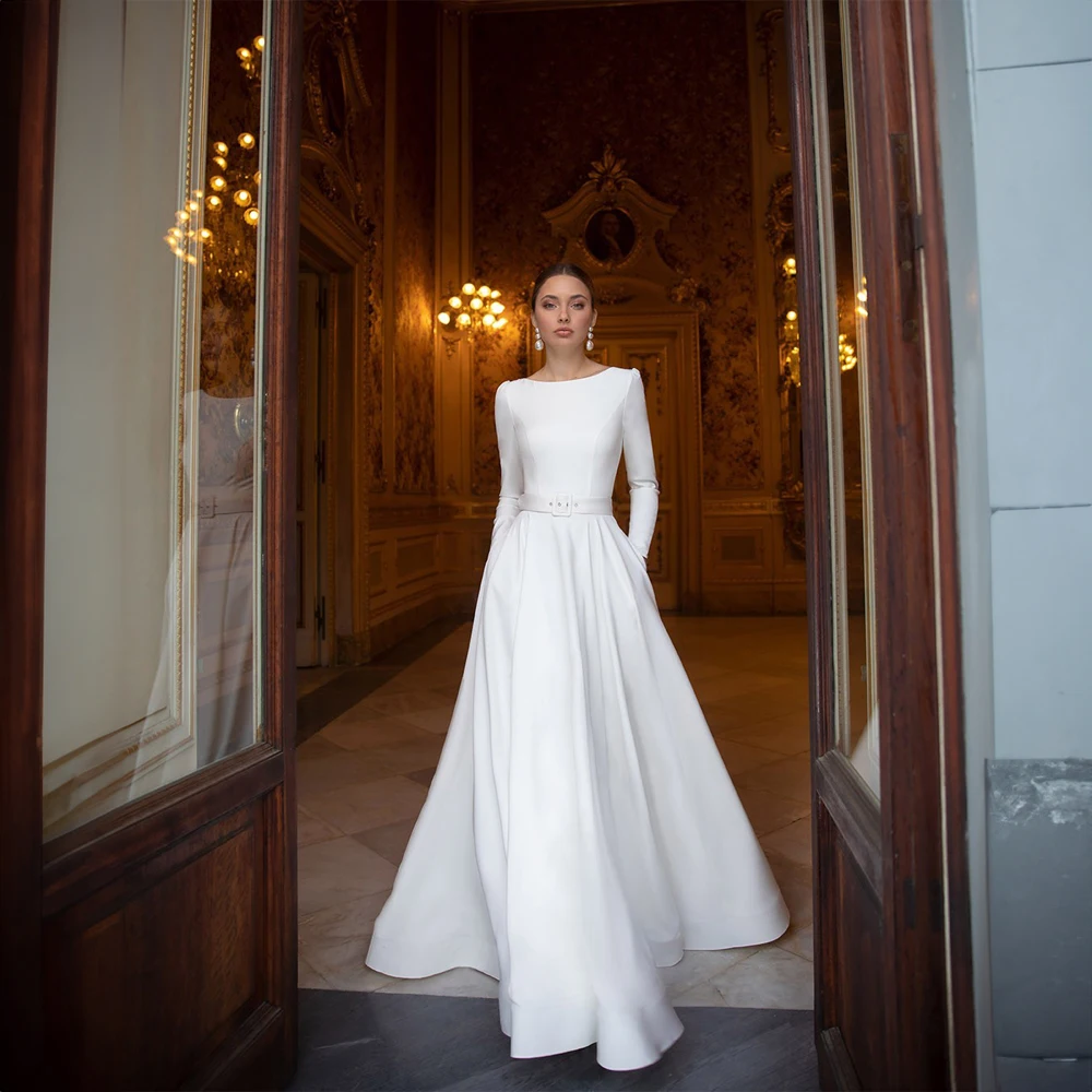 

Elegant O-neck Satin Wedding Dress with Long Sleeve A-line Appliques Birdal Gown robes de mariée Sweep Court Wedding Gown