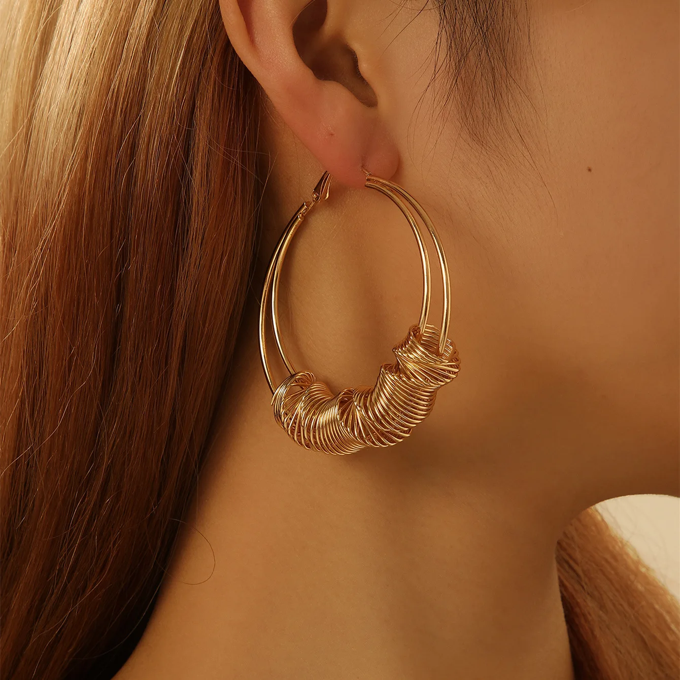 

Jewelry large circle earrings street shot personalized hollow exaggerated earrings fashionable and trendy