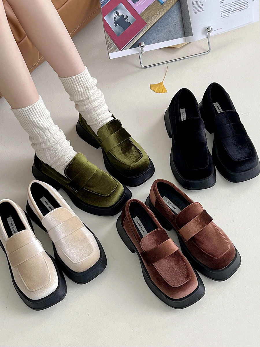 Korean Shoes Casual Female Sneakers Women British Style Slip-on Square Toe Flats Clogs Platform Shallow Mouth Loafers With Fur 2
Korean Shoes Casual Female Sneakers Women British Style Slip-on Square Toe Flats Clogs Platform Shallow Mouth Loafers With Fur 2