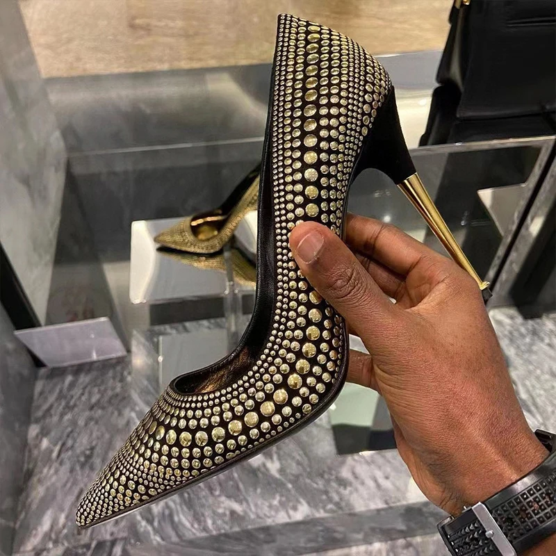 Summer New Luxury Ladies High Heels Handmade Crystal Decor Upper Design Women Pumps Shiny Eye-Catching Pointed Toe Single Shoes
Summer New Luxury Ladies High Heels Handmade Crystal Decor Upper Design Women Pumps Shiny Eye-Catching Pointed Toe Single Shoes