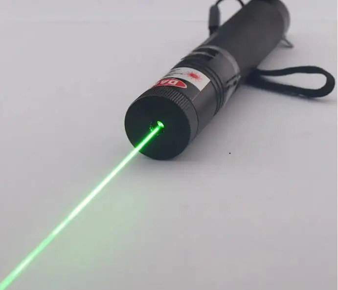 

Лидер продаж! Мощная зеленая лазерная указка 10000 м, 532 нм, мощный лазер с регулируемым фокусом и лазерной ручкой