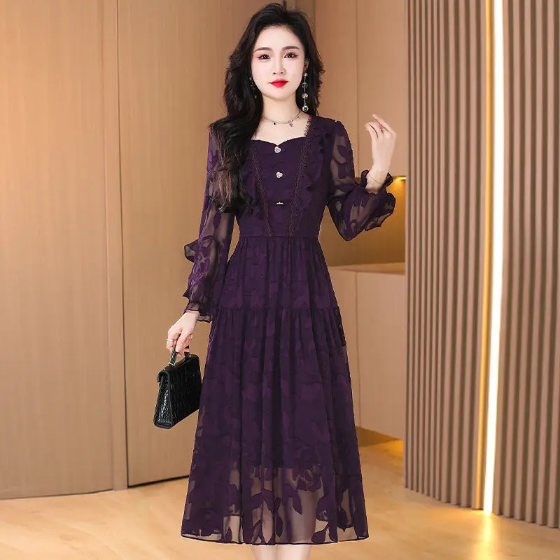 Dressed Women's Spring and Autumn New Style Small Figure Temperament Celebrity Foreigner High end Mom's Dress
Dressed Women's Spring and Autumn New Style Small Figure Temperament Celebrity Foreigner High end Mom's Dress