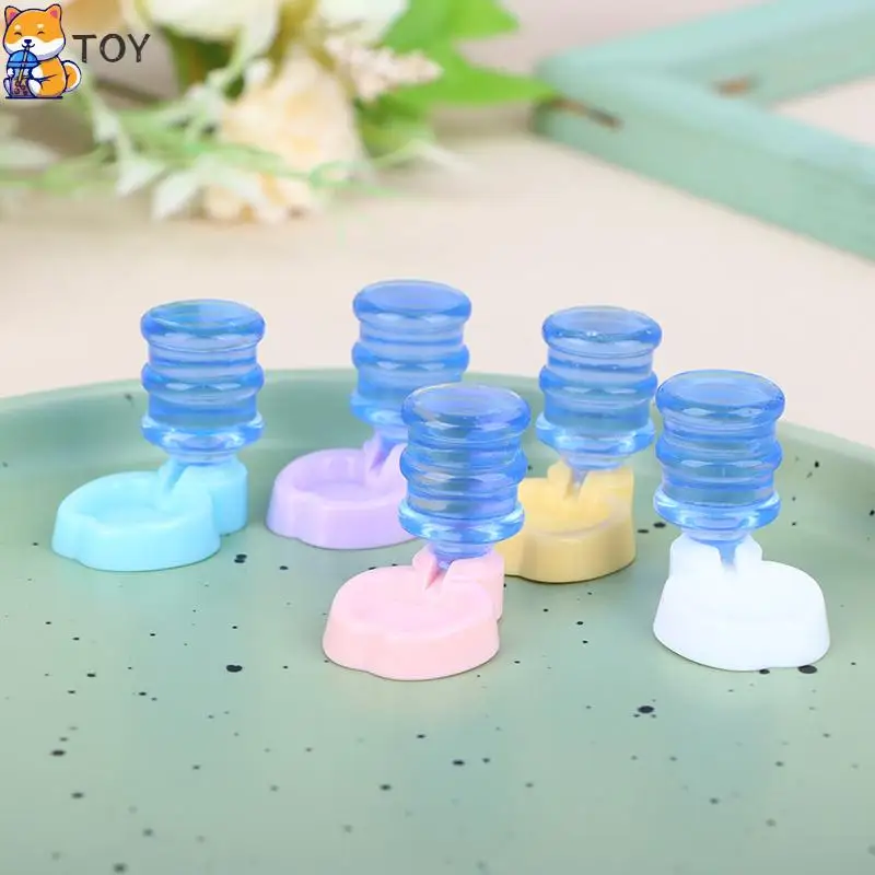 1PC 1/12 Dollhouse Mini Pet Water Dispenser Dollhouse Furniture Decor Ornaments Dolls House Accessories Pretend Play Toys
1PC 1/12 Dollhouse Mini Pet Water Dispenser Dollhouse Furniture Decor Ornaments Dolls House Accessories Pretend Play Toys