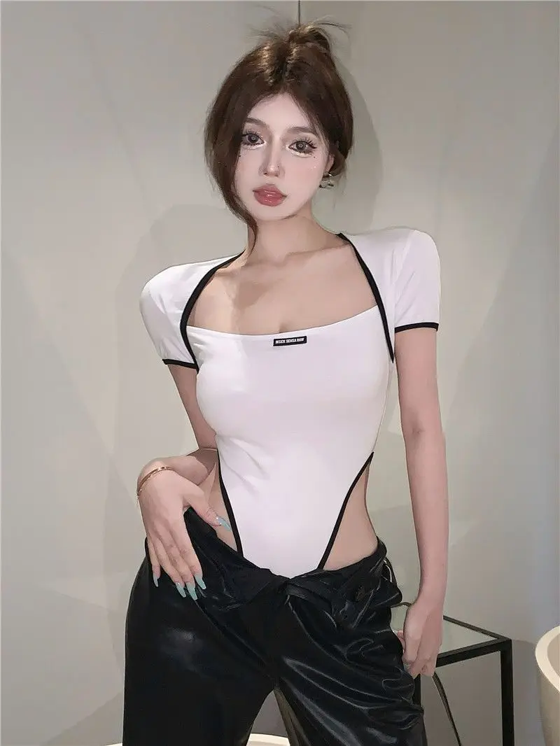 Shpmishal Off Waist Triangular Jumpsuit for Women's Summer Square Neck Sexy Spicy Girl Short Sleeved Tight Fitting Chic T-shirt
Shpmishal Off Waist Triangular Jumpsuit for Women's Summer Square Neck Sexy Spicy Girl Short Sleeved Tight Fitting Chic T-shirt