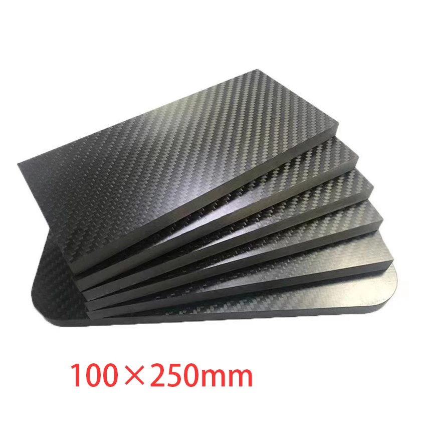 1pcs 100mmx250mm 3K High Hardness Carbon Fiber Sheets 100% Pure Carbon Panel Board 0.5mm-5mm Thickness Carbon Fiber Model Materi
1pcs 100mmx250mm 3K High Hardness Carbon Fiber Sheets 100% Pure Carbon Panel Board 0.5mm-5mm Thickness Carbon Fiber Model Materi