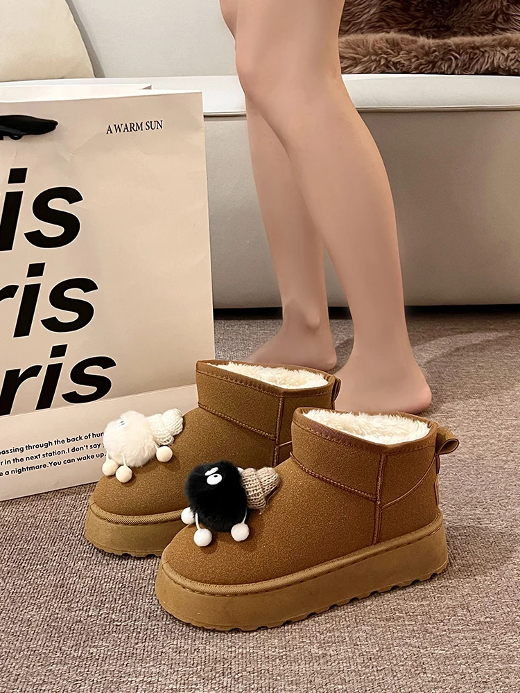 Женские ботинки с круглым носком, австралийская обувь на плоской подошве, зимняя обувь для женщин в стиле «лолита», 2023, на средней резиновой подкладке, без застежек, из коровьей замши, с римскими шнурками 
Женские ботинки с круглым носком, австралийская обувь на плоской подошве, зимняя обувь для женщин в стиле «лолита», 2023, на средней резиновой подкладке, без застежек, из коровьей замши, с римскими шнурками