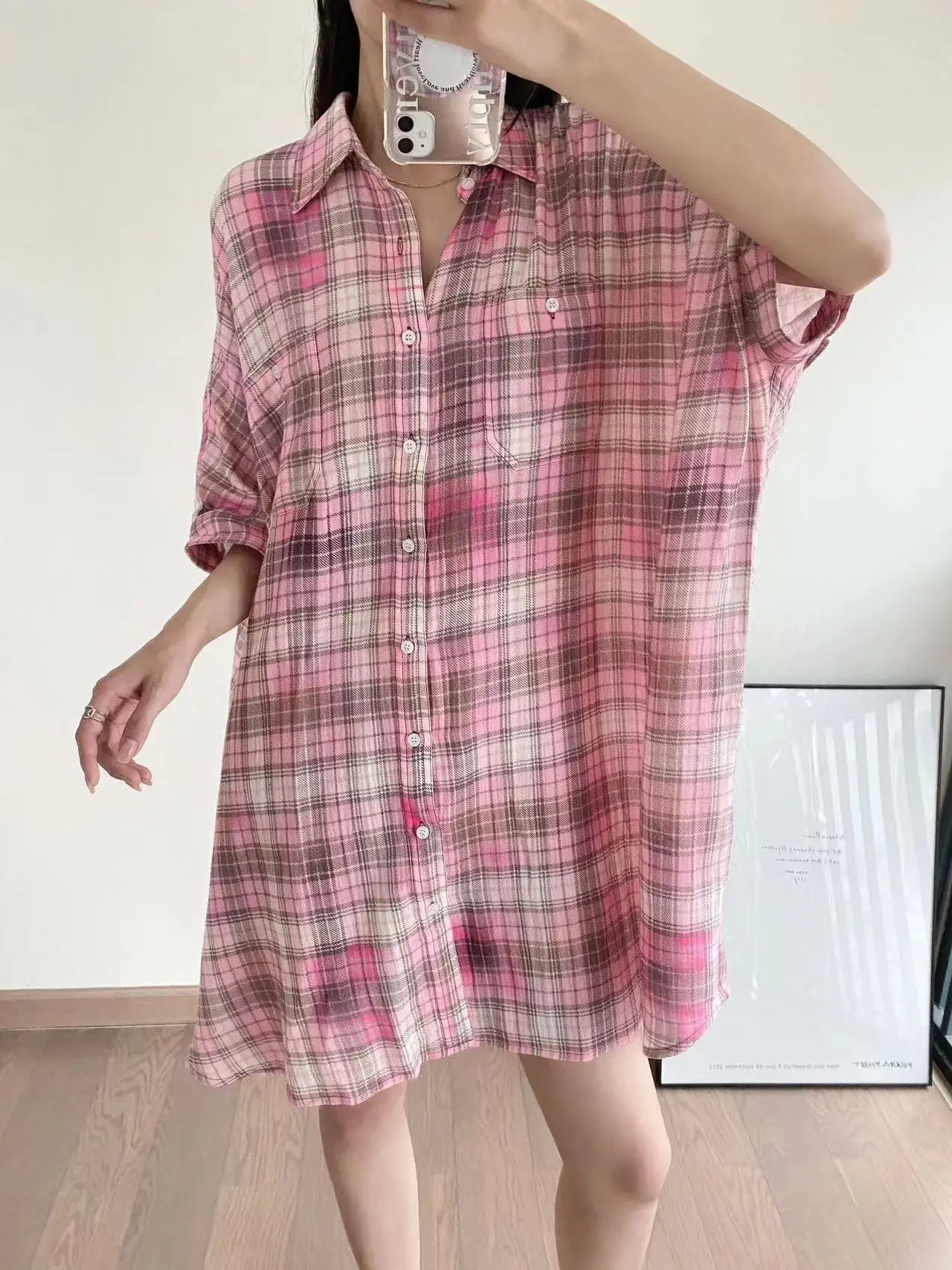 Dresses Women 2023 Runway Luxury Brand Elegant Summer Plaid Print Loose Half Sleeves Single Breasted Casual Dress
Dresses Women 2023 Runway Luxury Brand Elegant Summer Plaid Print Loose Half Sleeves Single Breasted Casual Dress