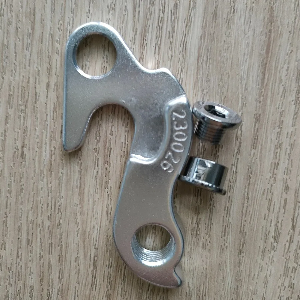 #CC013 Bike Tail Hook Bicycle Bicycle Tail Hook MTB Bike Rear Derailleur Gear Mech Hanger High Quality Lightweight
#CC013 Bike Tail Hook Bicycle Bicycle Tail Hook MTB Bike Rear Derailleur Gear Mech Hanger High Quality Lightweight