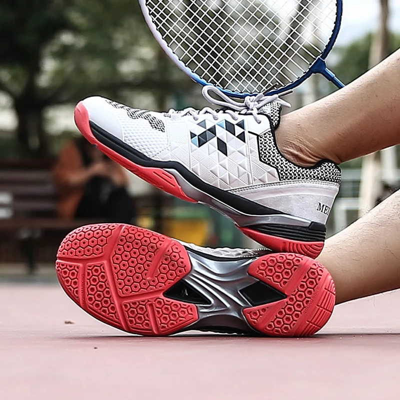 New Professional Badminton Shoes Big Size 36-46 Anti Slip Tennis Shoes Light Weight Badminton Footwears Male Volleyball Sneakers
New Professional Badminton Shoes Big Size 36-46 Anti Slip Tennis Shoes Light Weight Badminton Footwears Male Volleyball Sneakers