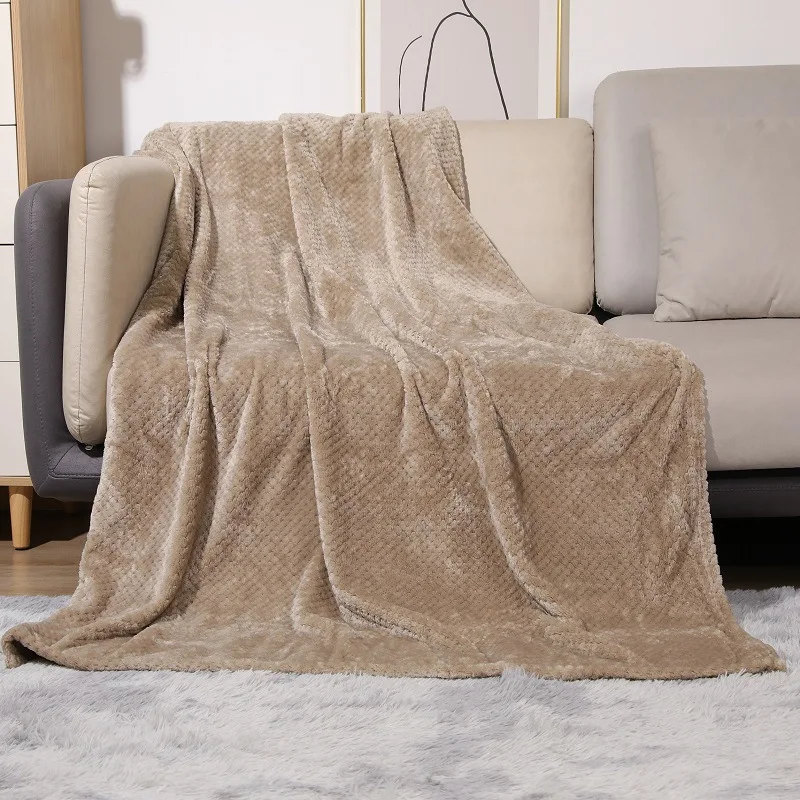 

Solid Color Pineapple Checked Flannel Blanket Coral Velvet Sofa Cover Blanket Air Conditioning Blanket Winter Nap Blanket