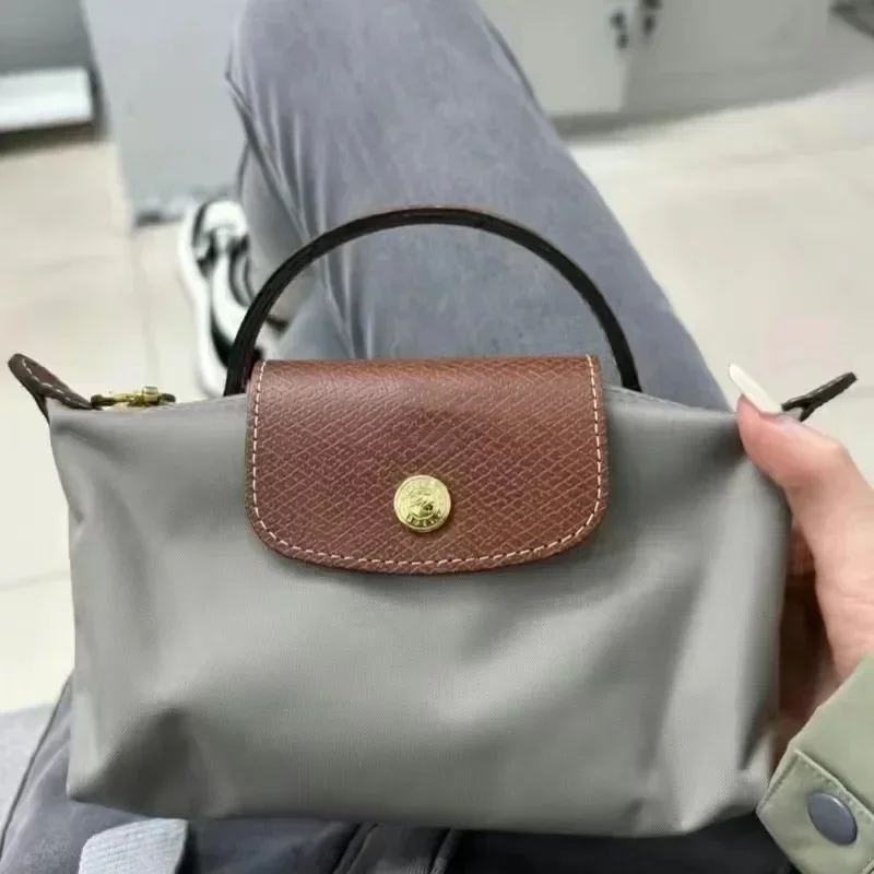 Mini Handbag Fashion Niche Designer Casual Bag Women's new Spring Autumn Versatile purses and handbags designer bags
Mini Handbag Fashion Niche Designer Casual Bag Women's new Spring Autumn Versatile purses and handbags designer bags