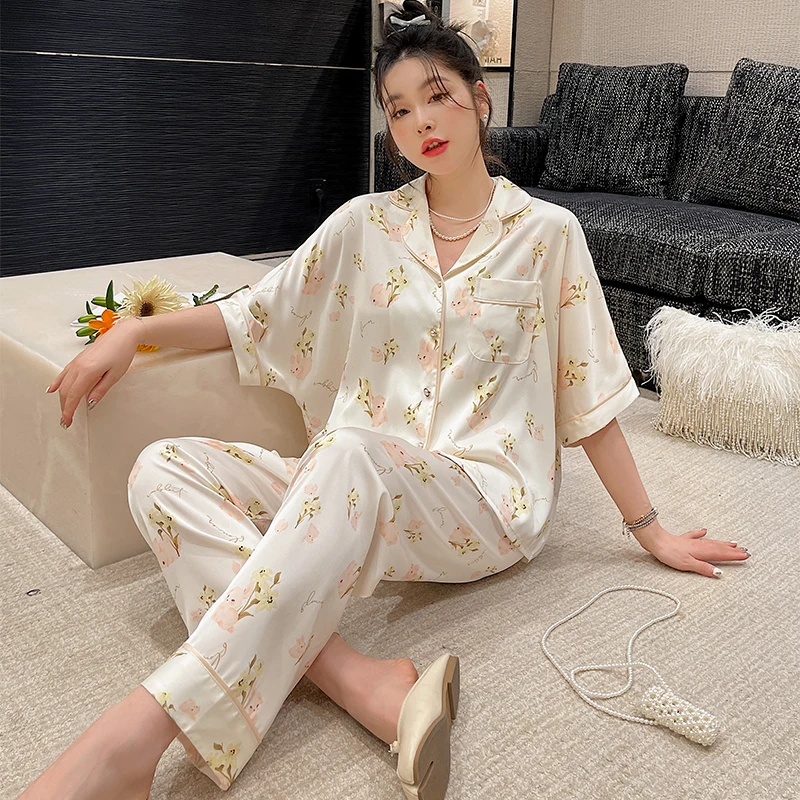 

Home Clothes For Women Short-Sleeved Design Shorts Pants Suit Pajamas Set Sliky Feeling Nightwear Two Piece Suit Soft Loungewear