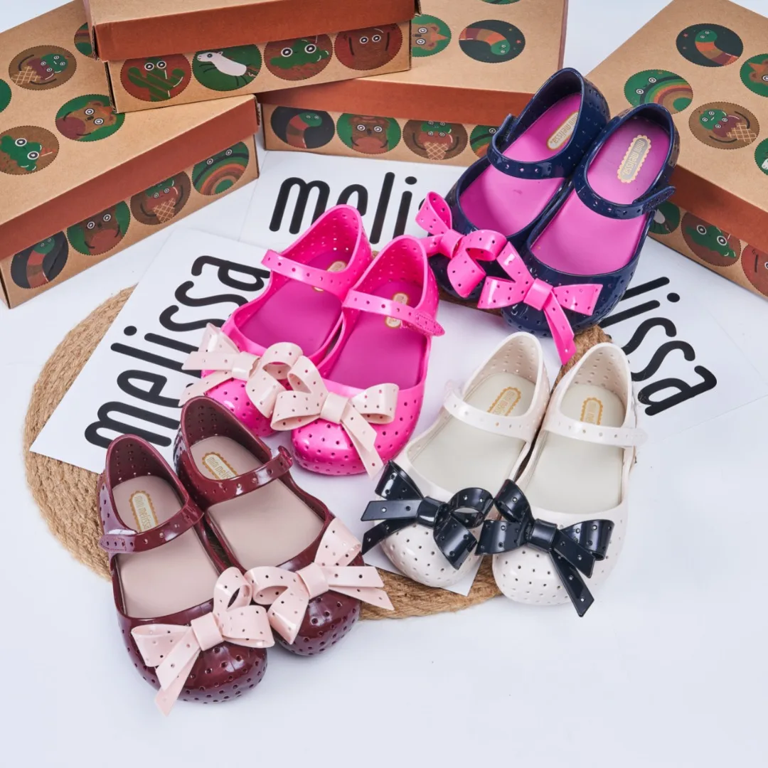 Детские сандалии без застежки Melissa 2023, детские сандалии для девочек, дышащие сандалии-желе с дырками и бантом, детская пляжная обувь
Детские сандалии без застежки Melissa 2023, детские сандалии для девочек, дышащие сандалии-желе с дырками и бантом, детская пляжная обувь