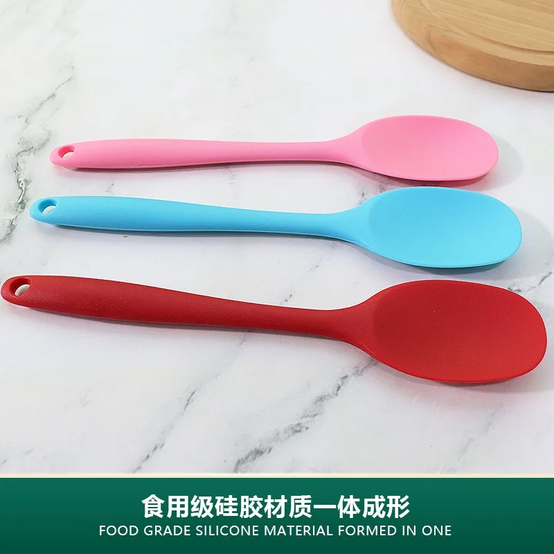 Силиконовая ложка для пищевых продуктов, силиконовая ложка для дома, устойчивая к высоким температурам
Силиконовая ложка для пищевых продуктов, силиконовая ложка для дома, устойчивая к высоким температурам