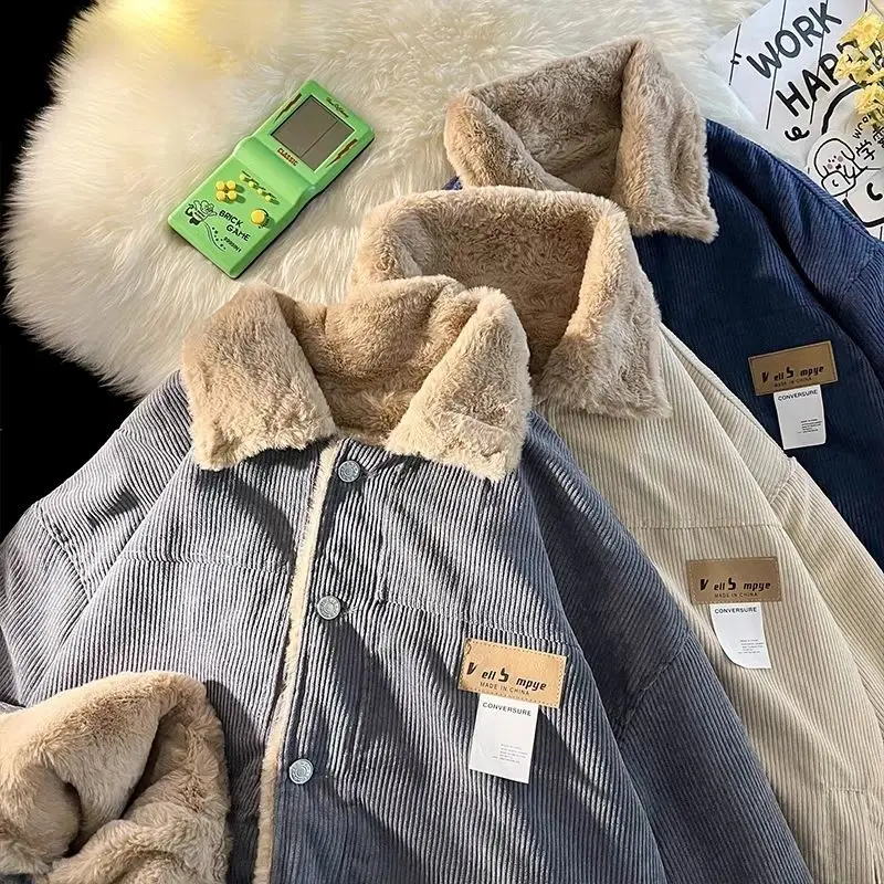 Hong Kong style retro corduroy cotton coat trendy jacket for men and women chic winter loose lamb loose casual thickened cotton
Hong Kong style retro corduroy cotton coat trendy jacket for men and women chic winter loose lamb loose casual thickened cotton