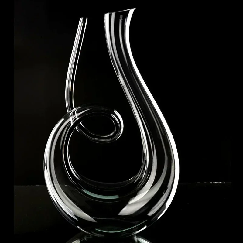 Crystal High Grade 6-shaped Wine Decanter Gift Box Harp Swan Decanter Creative Wine Separator 1500ml
Crystal High Grade 6-shaped Wine Decanter Gift Box Harp Swan Decanter Creative Wine Separator 1500ml
