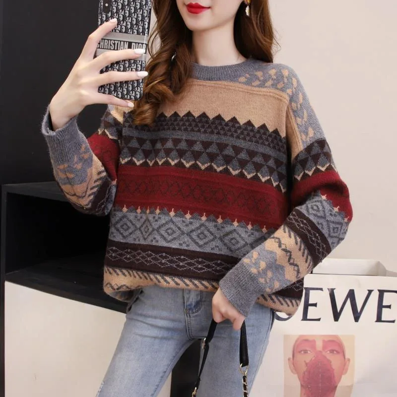 

New Autumn and Winter Fashion Lazy Style Retro Jacquard Round Neck Thickened Loose Versatile Western Women's Knitted Sweater