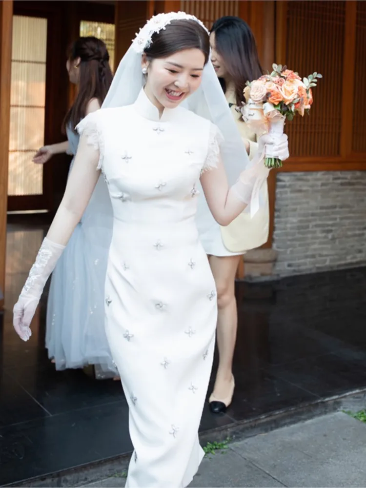

White Improved Cheongsam Light Wedding Dress New Chinese Morning Gown Outdoor Yarn Luxury Niche Bridal Engagement