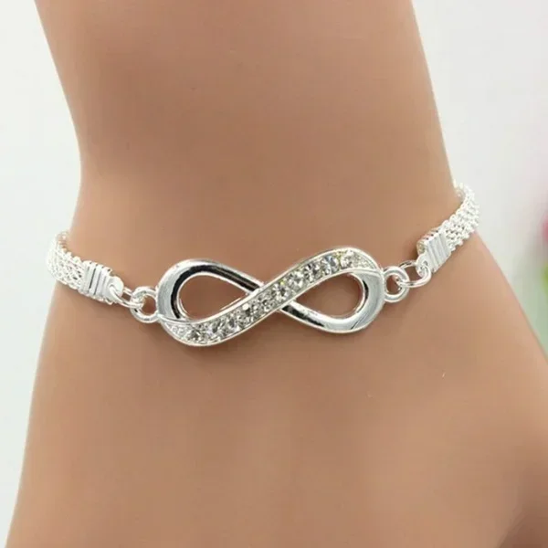 *Delysia King New Fashion Unisex Simple Personality Unlimited Bracelet 8 Shape Crystal Inlay Jewelry Lovely Gift
*Delysia King New Fashion Unisex Simple Personality Unlimited Bracelet 8 Shape Crystal Inlay Jewelry Lovely Gift