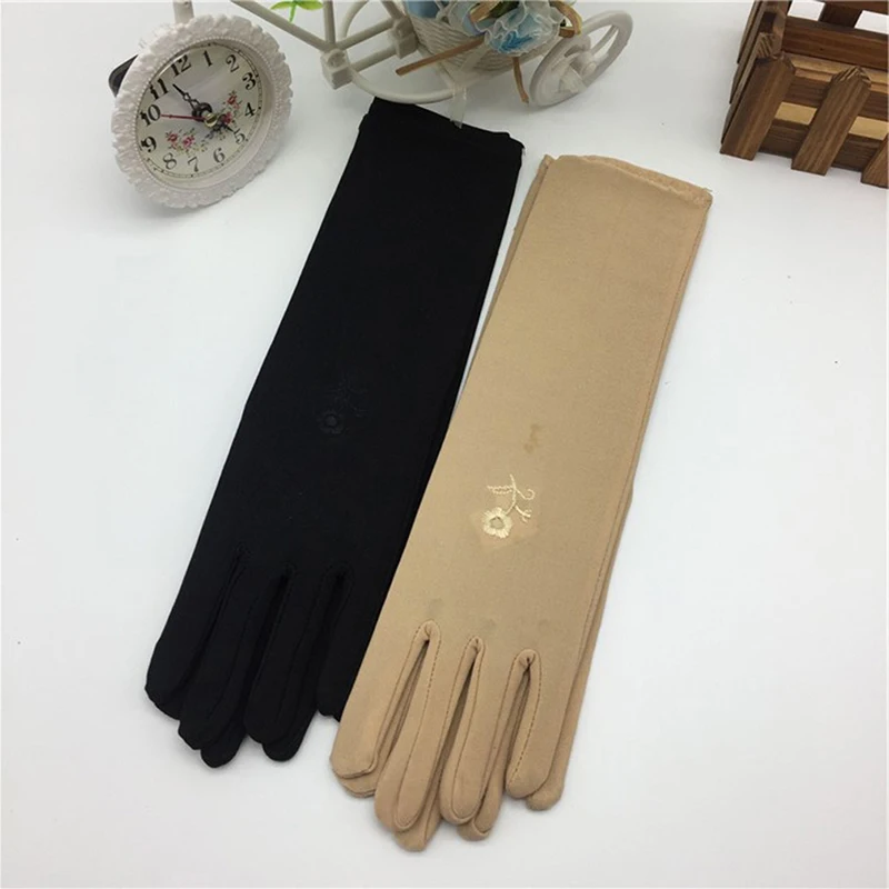 Lady Medium-long Elastic Etiquette Gloves Summer Women Sunscreen Embroidered Gloves Female Mittens Skiing Outdoor Accessories
Lady Medium-long Elastic Etiquette Gloves Summer Women Sunscreen Embroidered Gloves Female Mittens Skiing Outdoor Accessories
