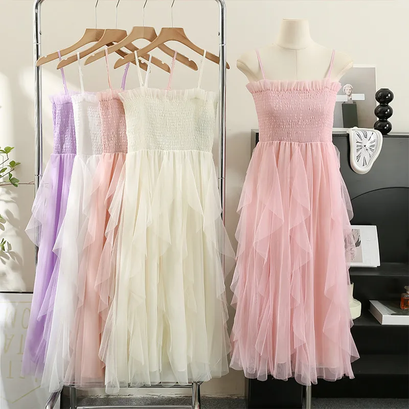 Summer Sexy Strapless Ruffles Lace Spaghetti Strap Dress Women Sleeveless Fold Irregular Mesh Dresses Lady A Line Long Vestidos
Summer Sexy Strapless Ruffles Lace Spaghetti Strap Dress Women Sleeveless Fold Irregular Mesh Dresses Lady A Line Long Vestidos
