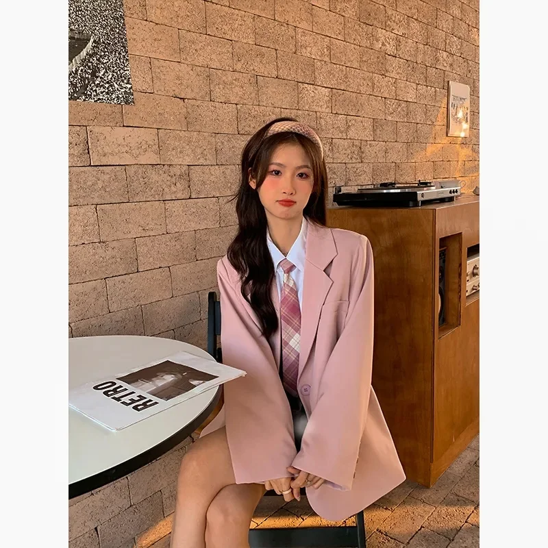 Pink Small Suit Coat Women Spring and Autumn Loose and Pure Desire Style Korean Version Loose Temperament Student Suit Top Trend
Pink Small Suit Coat Women Spring and Autumn Loose and Pure Desire Style Korean Version Loose Temperament Student Suit Top Trend
