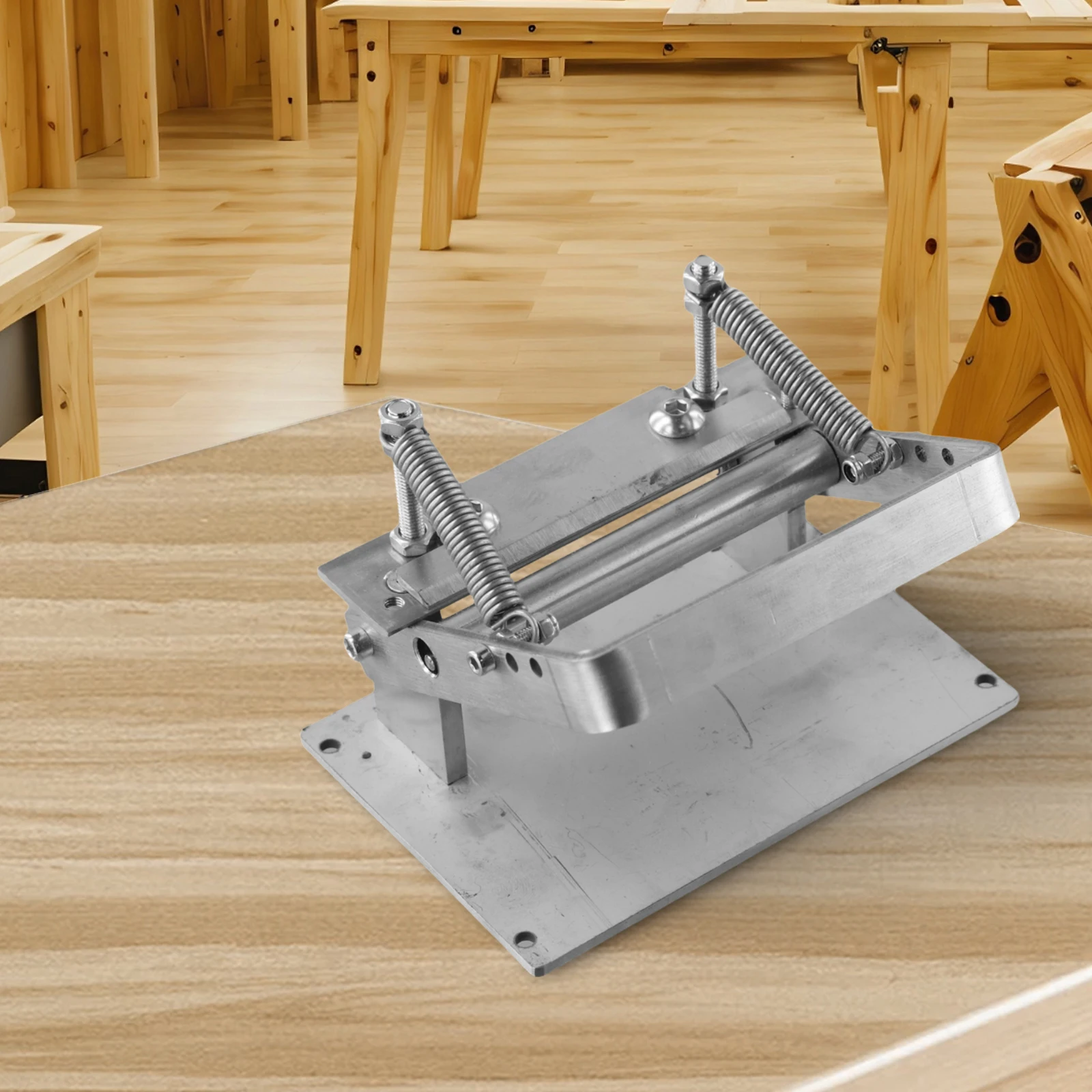 Craft Leather Strips Thinning Machine Leathercraft Very Suitable For Leathercraft Adopt High Quality Stainless Steel
Craft Leather Strips Thinning Machine Leathercraft Very Suitable For Leathercraft Adopt High Quality Stainless Steel